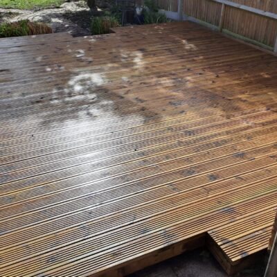 garden decking contractors 1